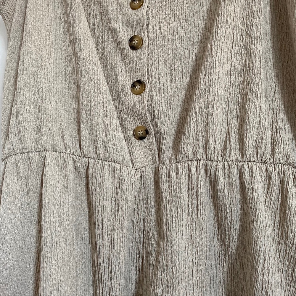 Romper - Picture 2 of 3